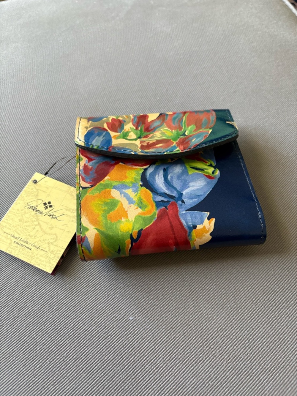 Patricia Nash Multicolor Floral Compact Wallet - Blue Base